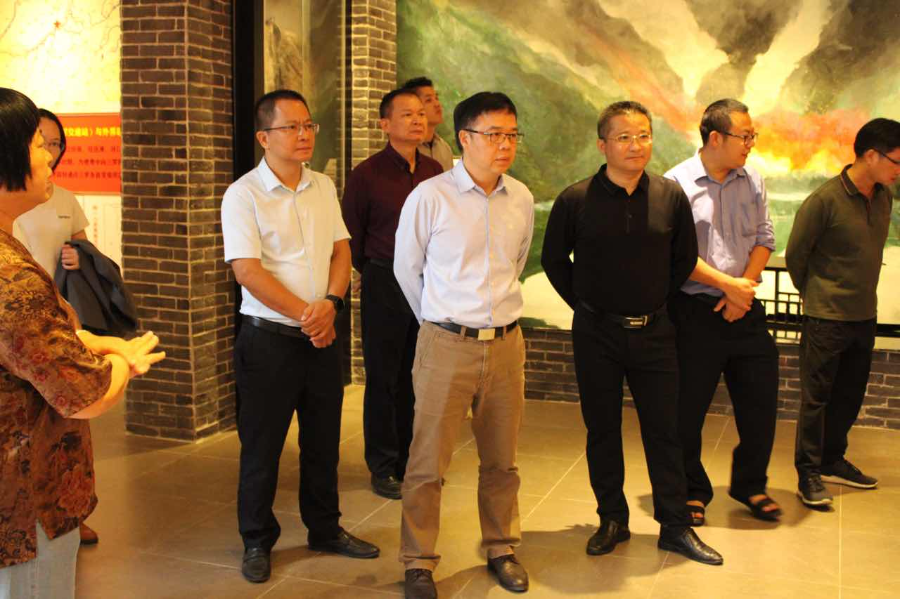 图片2.jpg